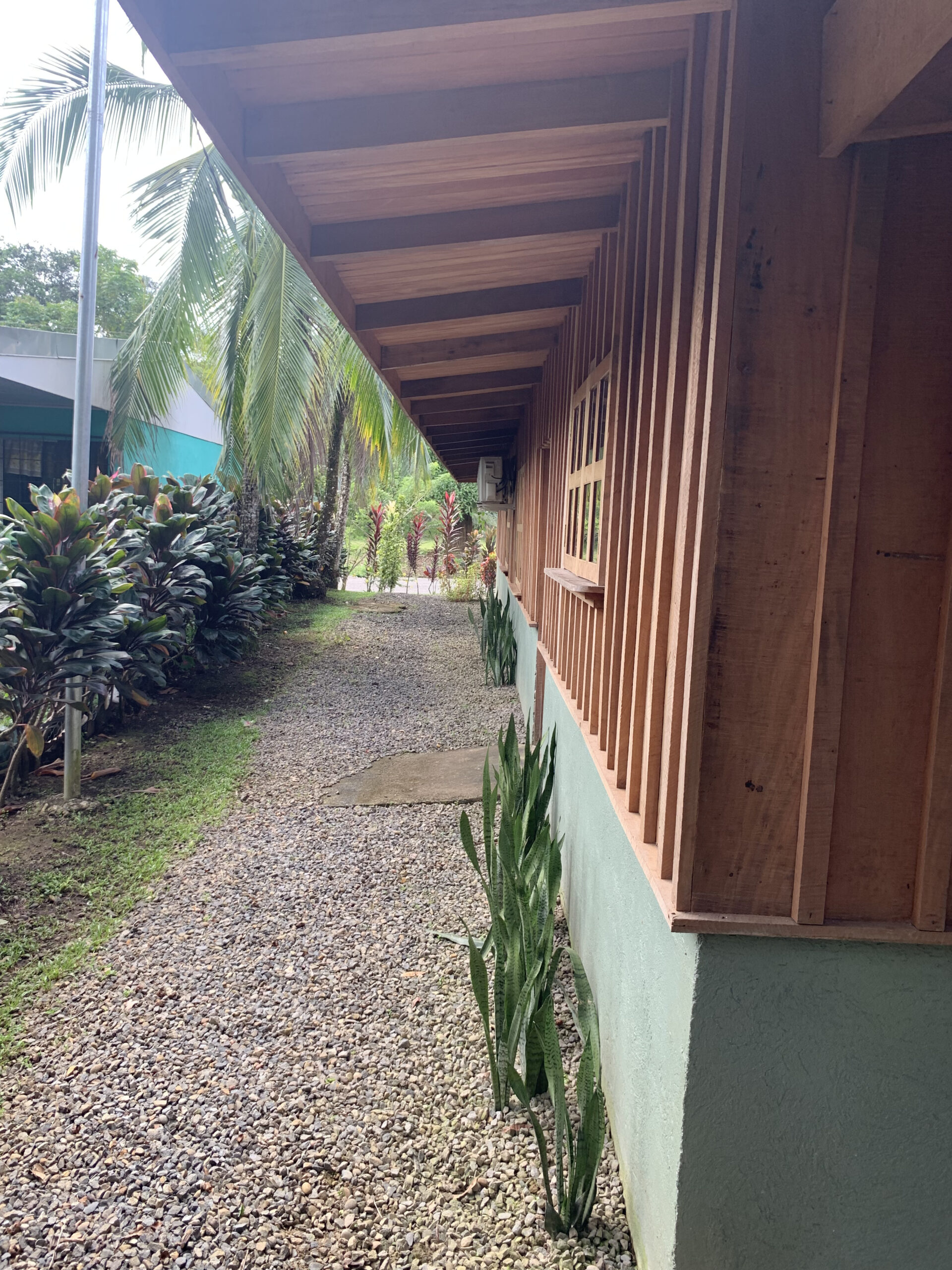 Lodge exterior 4